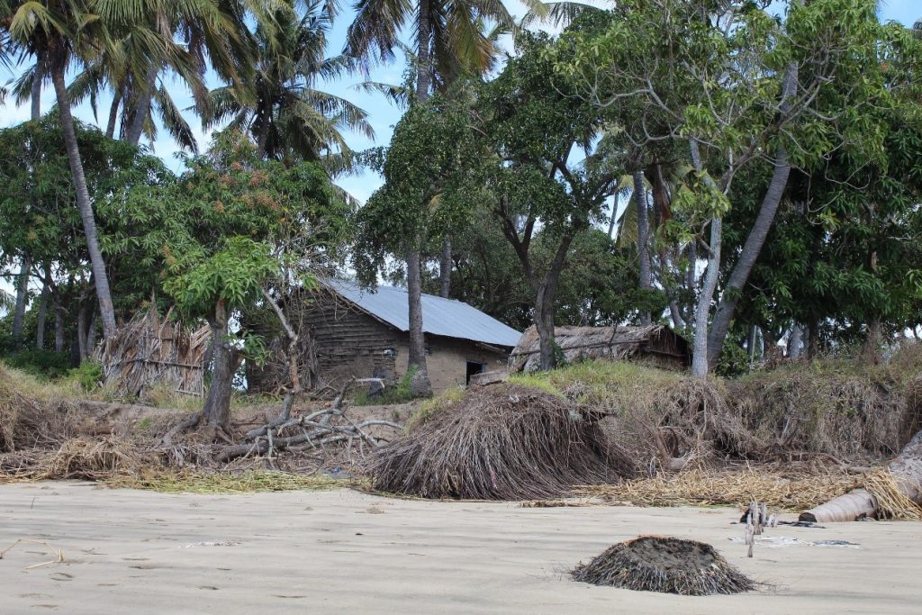 Situation of vulnerability of local communities due to coastal erosion